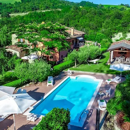 Villa Banci 8, Emma