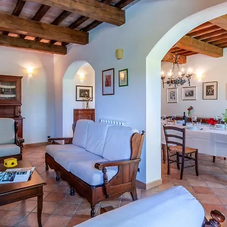 فيلة Banci 8, Emma أوربينو