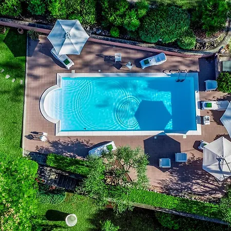 Banci 8, Emma أوربينو